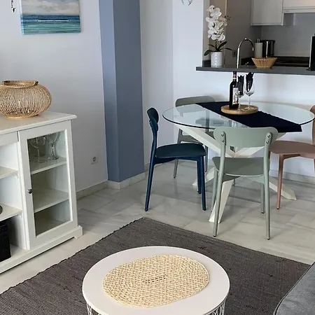 Lovely At The Apartment Nerja
