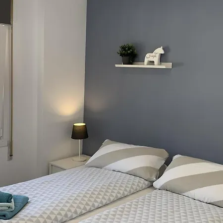 Apartment Lovely At The Nerja